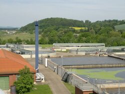 Biologische Reinigung / Nachklärung / BHKW-Gebäude klaeranlage2